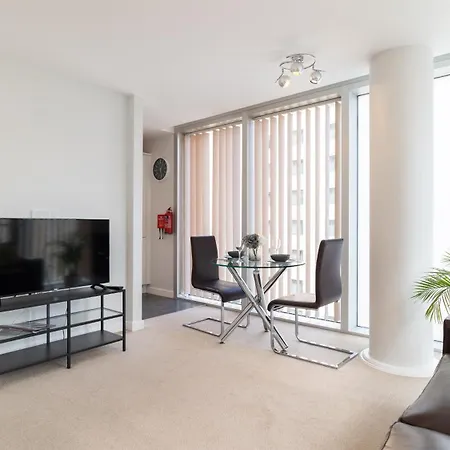 City Stay Apartments - Hub Milton Keynes Exterior photo