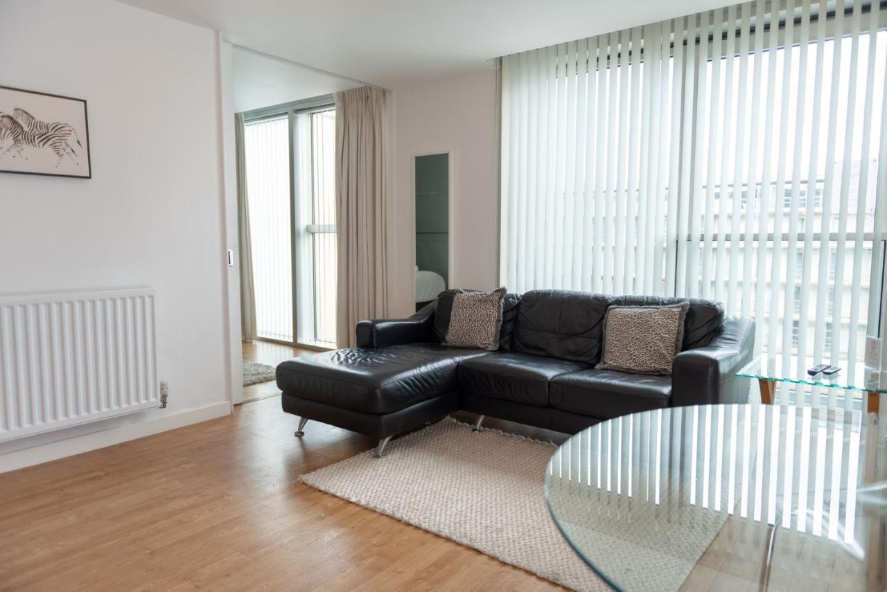 - Hub Apartment Milton Keynes