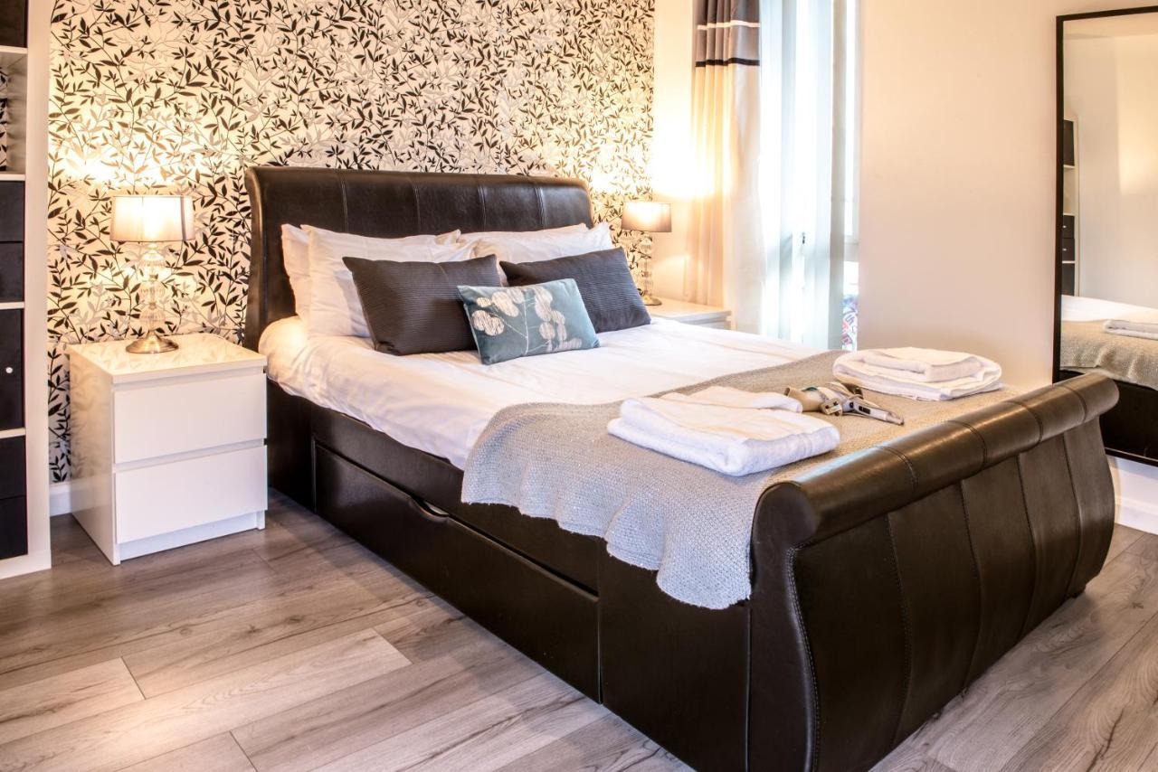- Hub * Milton Keynes