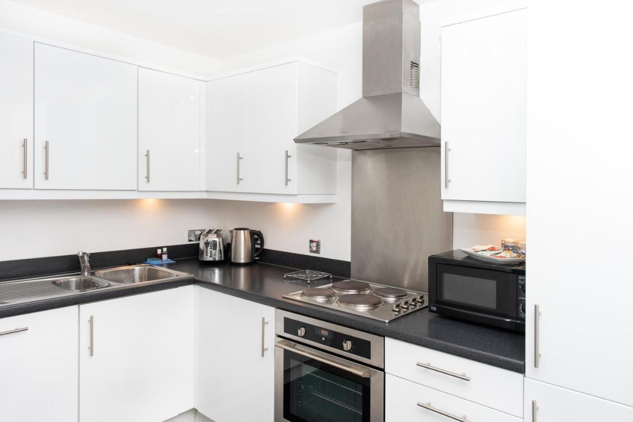 - Hub Apartment *