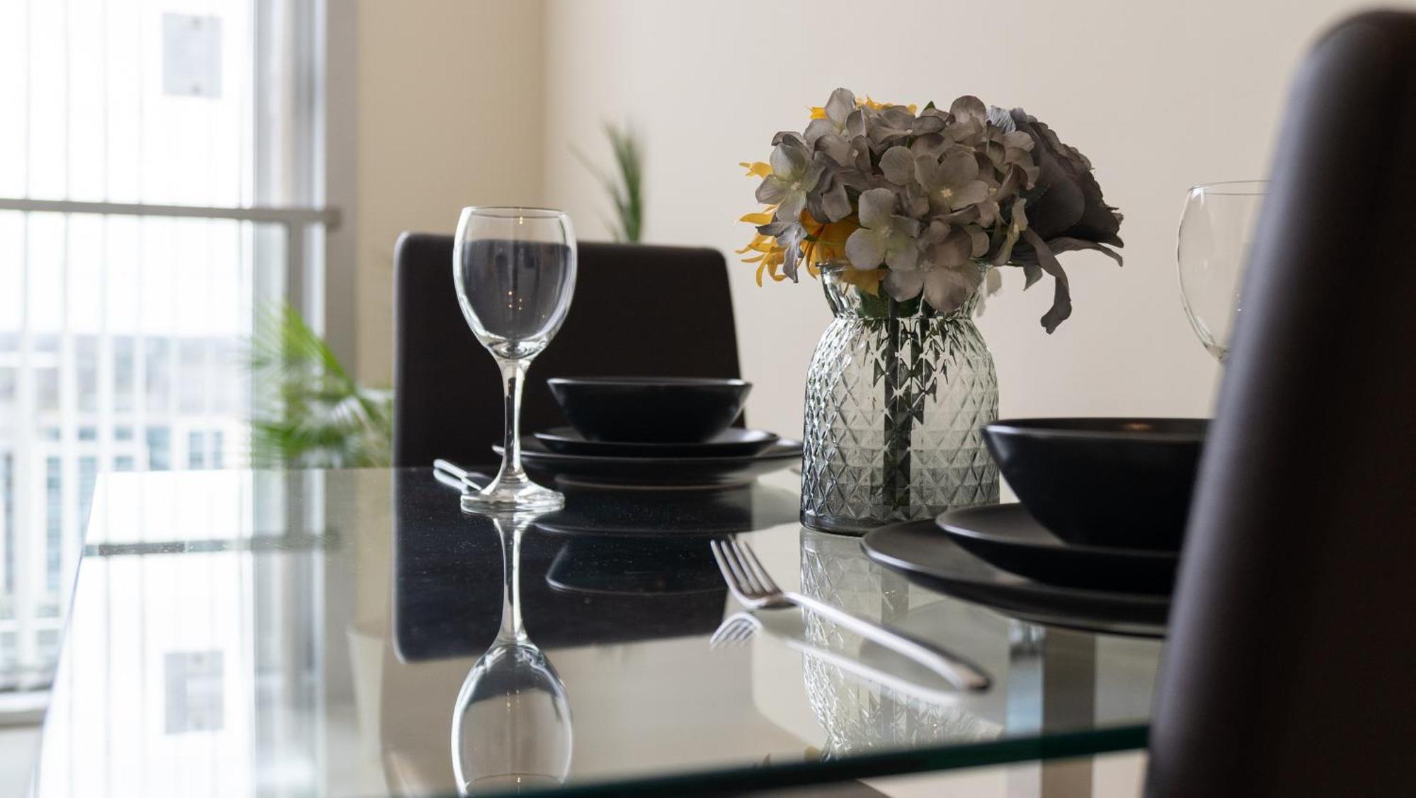 Apartment - Hub *